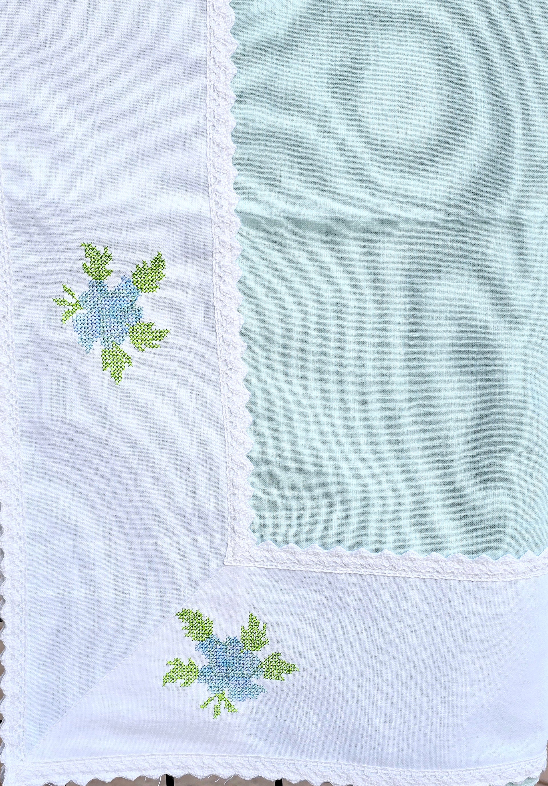 Blue Embroidered Pure Cotton Table Cover