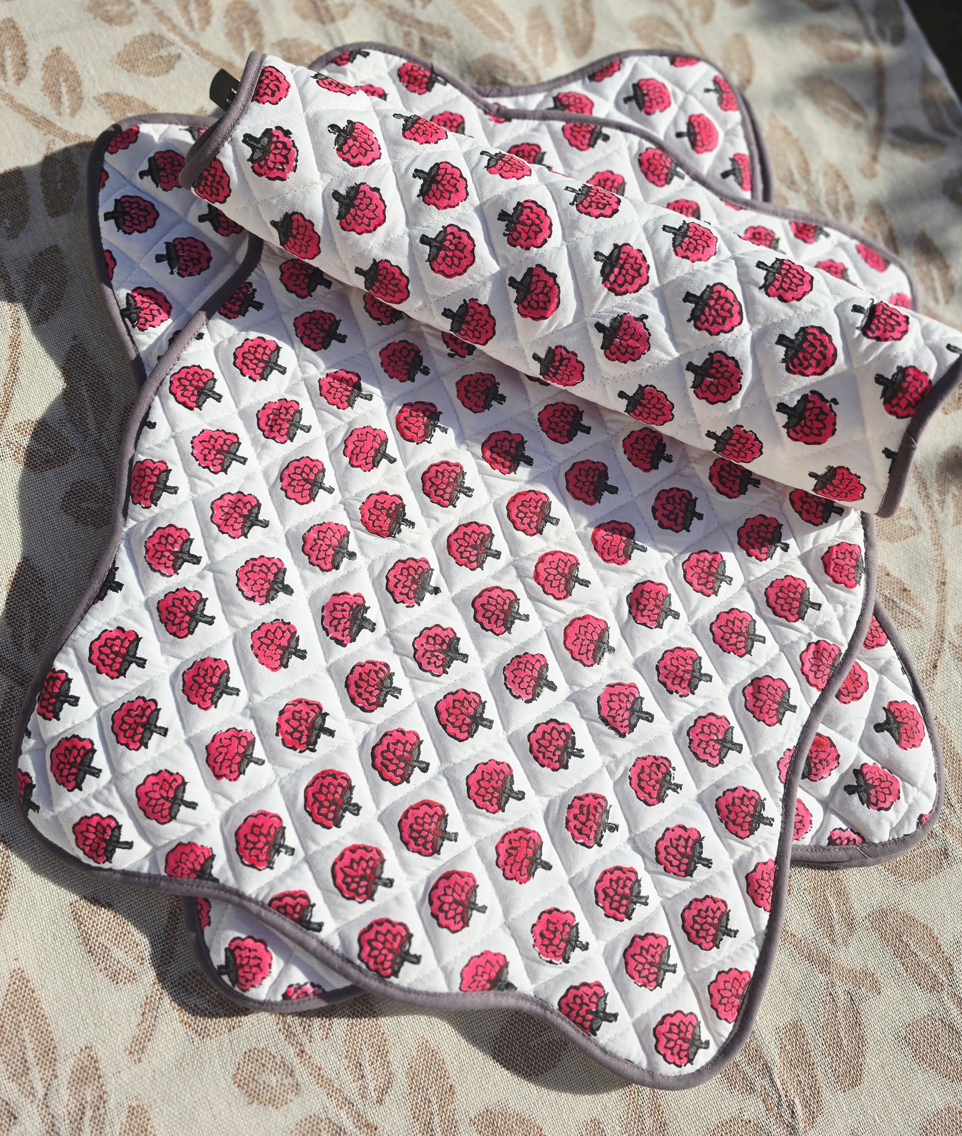 Raspberry Block Print Cotton Quilted Placemat with Scalloped Sides