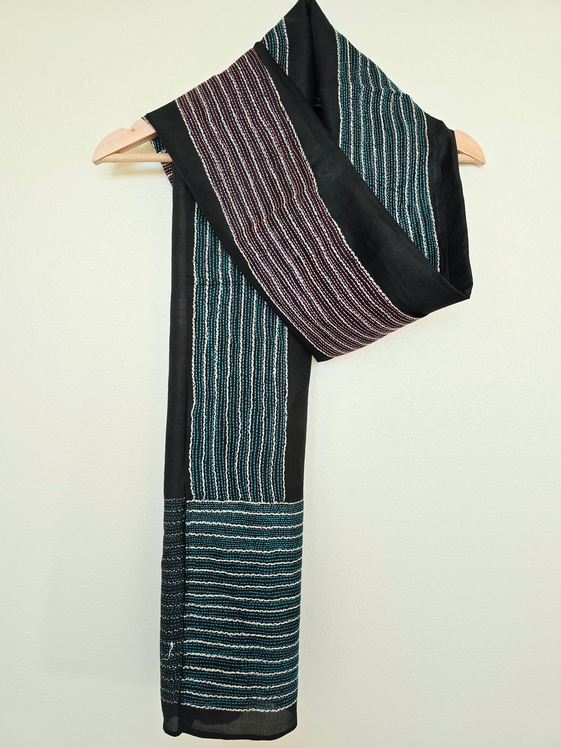 Hand Embroidered Kantha Silk Scarf - Pink Green Border