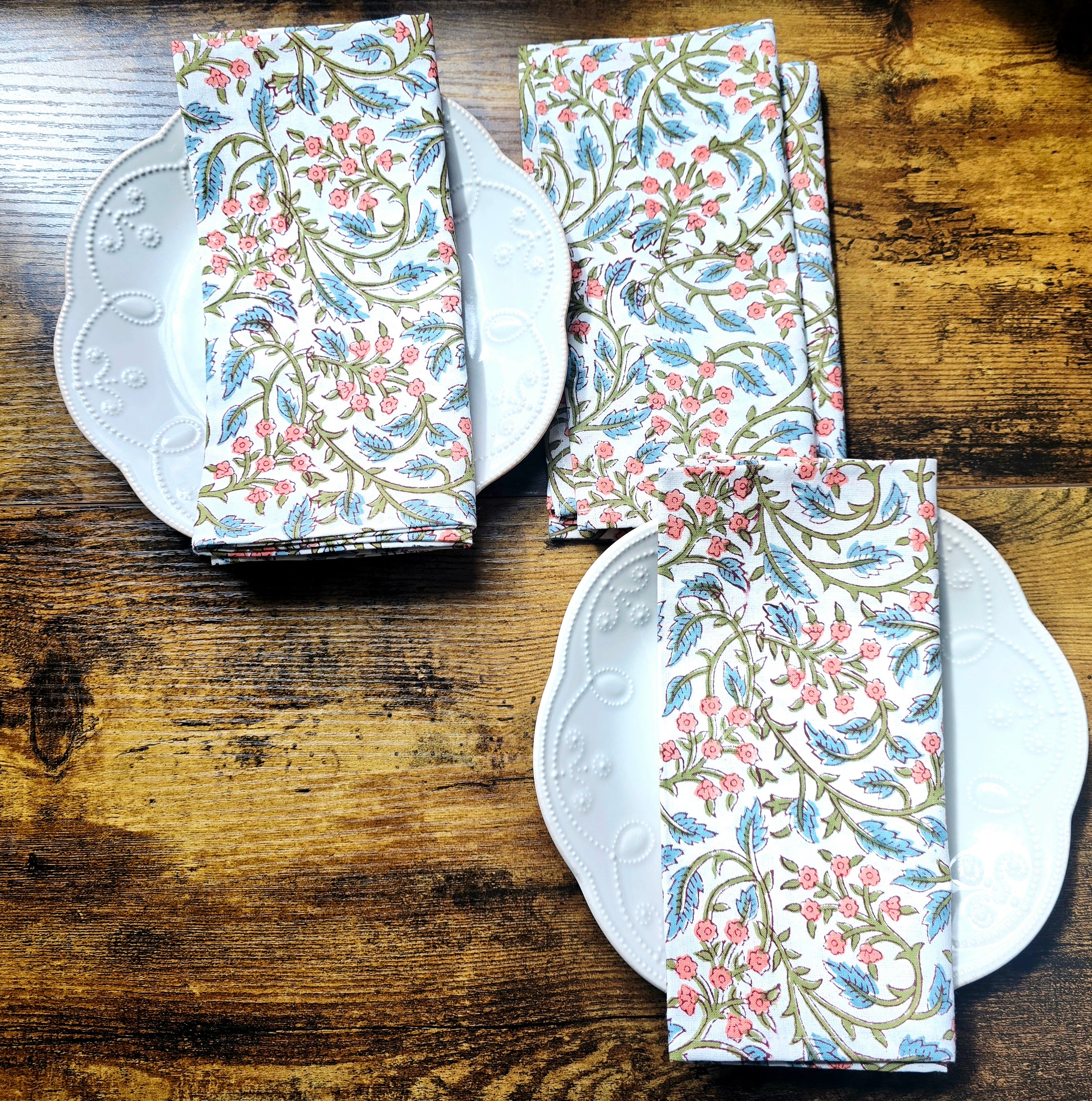 White Floral Block Print Cotton Napkins Set – Handmade Cloth Napkins - Ohana Earth