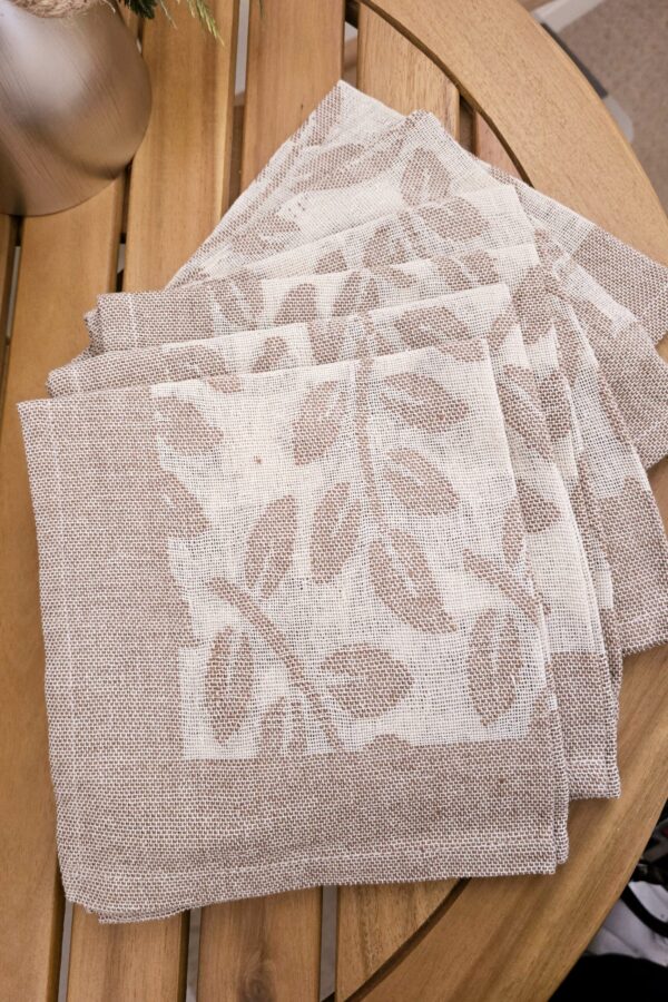 Pure Cotton Handwoven Jacquard Napkins Set - Image 4